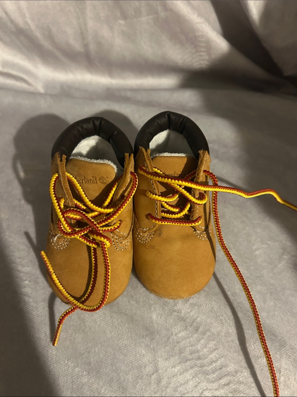 Timberland Toddler Wheat Suede Lace-Up Boots with Brown Collar
